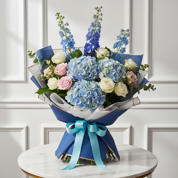 Blue Elegance Luxury Bouquet