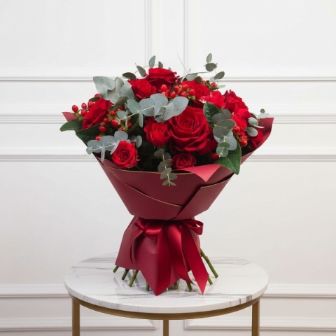 Crimson Luxe Bouquet